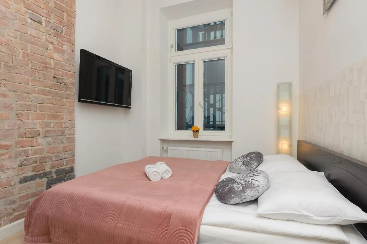 Western Side Of Vistula River Apartment Radna By Noclegi Renters Warsaw 0*,